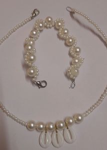 Kids Necless And Breclets Set