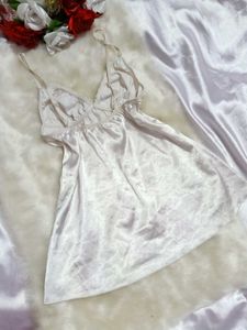 🌼Silky White Babydoll Lingerie 🌼