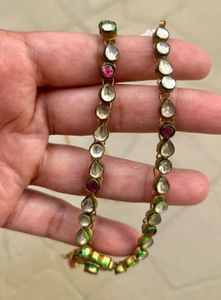 Elegant Kundan Necklace Set