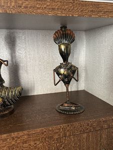 Showpieces &amp; Idols