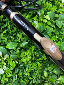 3 in 1 hair styler with free gifts