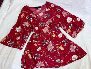 Floral Print Flowy Top