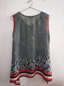 Printed Tunic Top