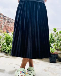 Classic black skirt 🖤