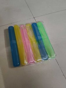 Set Of 6 Brand New Toothbrush Holder