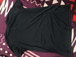 sporty top / gym wear