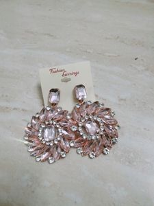 ✨Fashion Earrings 🩰