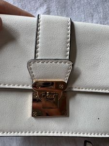 Chic Crossbody Bag