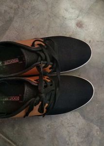 Casual Shoes