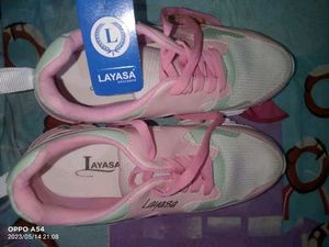 Layasa Pink & Mint Sneakers