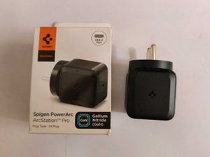 Spigen PowerArc ArcStation Pro