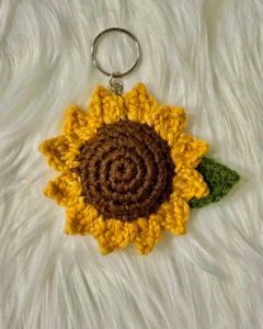 crochet Strawberry 🍓  keychain and sunflower 🌻 k