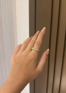 Elegant Gold Ring