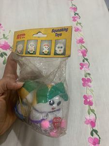 Squeaking Toys