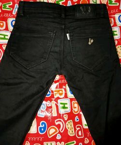 Versace Black Jeans. Size (28)