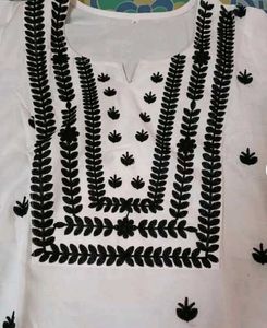 WHITE EMBROIDERED 🤍🪡 KURTA
