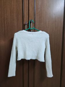 Very soft wool white shrug