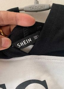 Vegan Graphic Hoodie crop