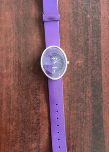 Ladies Watch With Out Cell