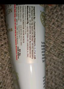 Forever aloe scrub