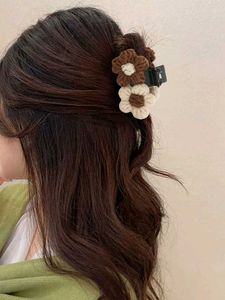 Crochet Flower Hair Claw Clip