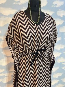 Stylish Patterned Kaftan