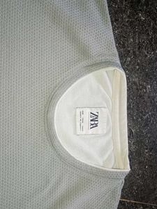 {{ T-shirt -M }}Size Grey Coloured
