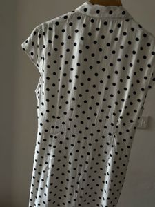 White &amp; Black Spot Print Ruched Front MIDI Dress