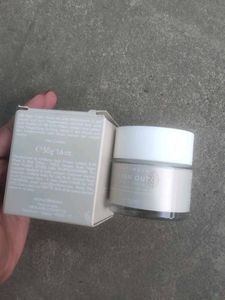 Oriflame Even Out Night Cream