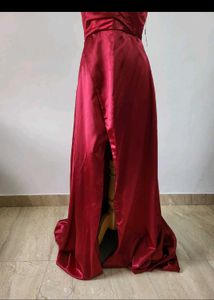 Elegant Red ♥️ Satin Gowen