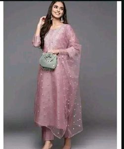 Kurti Set
