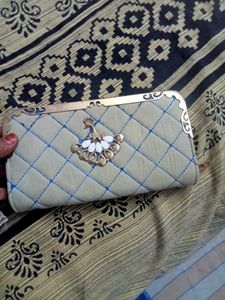 Combo Girls Wallet , One Is Zeep Problem