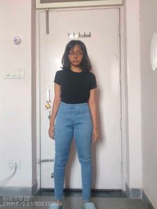 Light Wash Denim Jeans/Jeggings