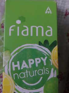 Fiama Happy Naturals Perfume Mist