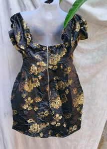 5.24.11 SEXY BLACK GOLDEN BODYCON DRESS