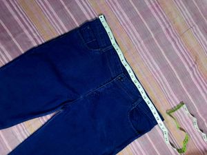 NEW Like TRENDS BRAND Stretchable Jeans 40Size