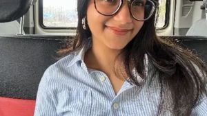 Formal shirt With Checks