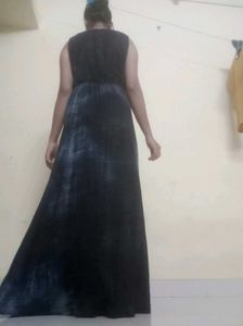 Elegant Black Maxi Dress