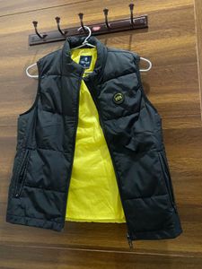 Black sleeveless Jacket