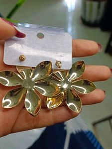 Golden Flower Earring
