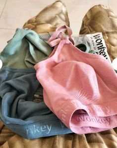 WOMEN BRA
