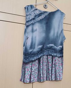 Women Top