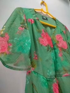 Floral Beach Dress🏖️