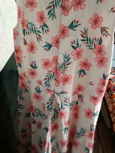 Floral Sleeveless Midi Dress