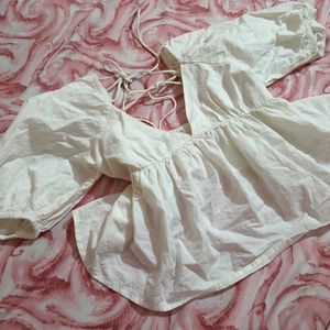 Puff Sleeves Top