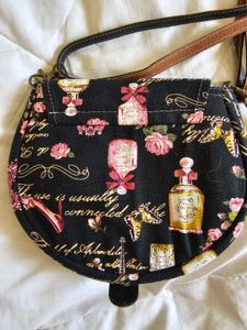 Stylish Swing Bag From Thailand