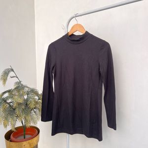 Black High Neck Long Sleeve Top