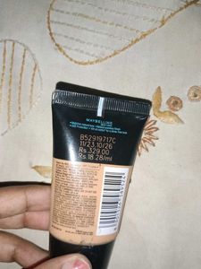 Maybelline Fit Me Foundation - Shade 230