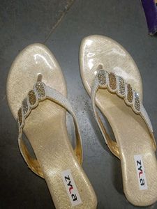 ZYLA Gold foot wear