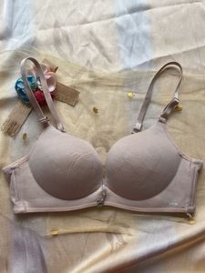T Shirt Bra Size 32B